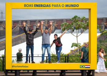 Mirante do vertedouro da Itaipu. Foto: Rubens Fraulini/IB