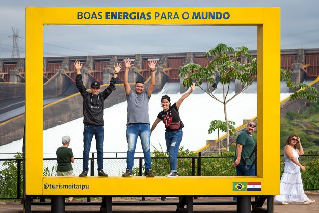 Mirante do vertedouro da Itaipu. Foto: Rubens Fraulini/IB