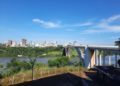 Ponte da Amizade tendo ao fundo Ciudad del Este. Foto: Cris Loose