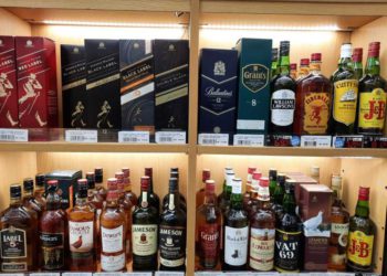 Produtos vendidos nos Free Shops da Tríplice Fronteira. Fotos: Cris Loose/ Não Viu?