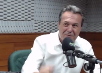 Secretário em entrevista à Rádio Cultura ontem. Foto: captação de vídeo