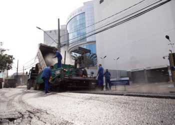 Obras em andamento na marginal. Foto: Thiago Dutra/PMFI.