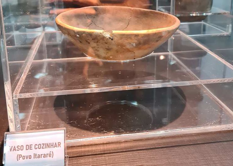 Pesquisas arqueológicas da Ponte da Integração são apresentadas em exposição
Fotos: DER-PR