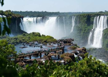 Passarela das Cataratas do Iguaçu. Foto:  Marcos Labanca