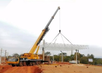 Montagem da estrutura do teto da área de cargas começou esta semana. Foto: divulgação/MOP