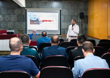 Leilão realizado nesta sexta-feira (29). Foto: Sara Cheida / Itaipu Binacional