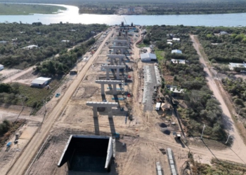 A ponte estará 45% concluída em dezembro. Foto: MOPC