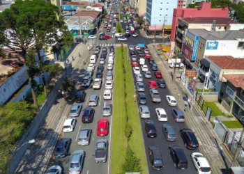 Cerca de 30% dos veículos do Paraná estão com licenciamento irregular
Foto: José Fernando Ogura