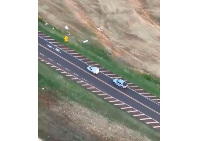 Com apoio aéreo do projeto Falcão, PM apreende cigarros em ações distintas no Oeste
Foto: PMPR