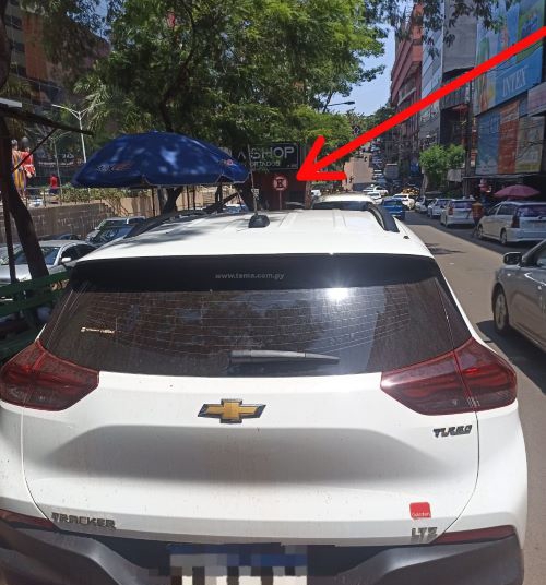 Infração de trânsito flagrada pela população e denunciadas no pelo novo aplicativo da prefeitura. Fotos Prefeitura de CDE/divulgação