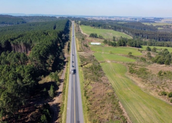 O contrato do Lote 1 prevê a implementação de 344 quilômetros de duplicações. Foto: Roberto Dziura Jr./AEN