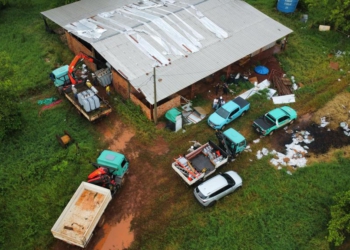 Mineradora flagrada pela fiscalização da ANDE. Foto: divulgação