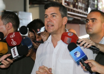 Presidente do Paraguaia em entrevista à imprensa nesta terça-feira (16). Foto: divulgação