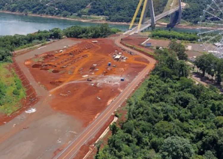 Operação aérea do IAT passou por diversos pontos da região Oeste do Paraná. Fotos: IAT