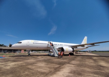 Avião pousou em Foz depois de uma operação especial. Foto: divulgação