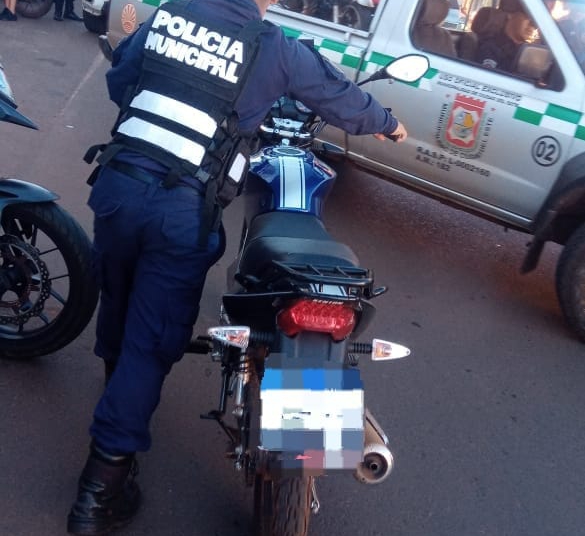 Fiscalizações desta semana do outro lado da Ponte da Amizade. Fotos: Prefeitura de Ciudad del Este