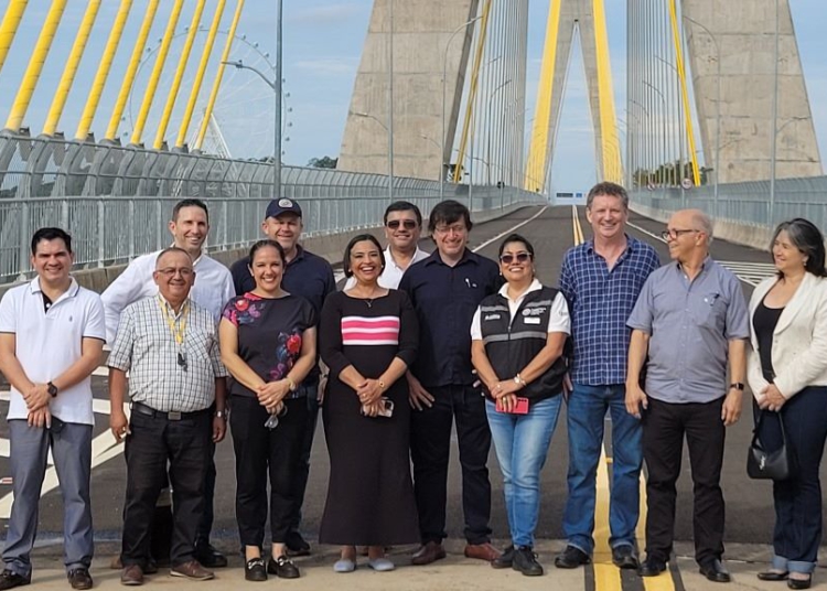 Integrantes da visita técnica realizada na última sexta-feira (12). Fotos: MOPC/divulgação