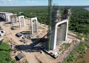 Esta nova passagem é considerada o principal elo da Rota Bioceânica porque ligará dois oceanos através do Chaco Paraguaio, desde a fronteira com o Brasil até a zona fronteiriça com a Argentina, em Pozo Hondo. Foto;: Agência IP
