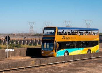 Visitantes na Itaipu em junho. Foto: Rubens Fraulini/Itaipu Binacional