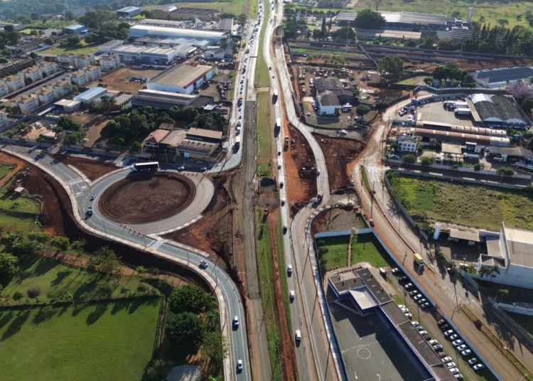 Obras Viaduto da Puc, em Londrina
Foto: DER-PR