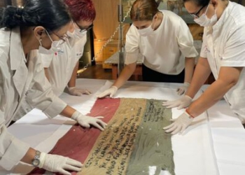 Restauração da bandeira do Paraguai. Foto: divulgação/Agência IP