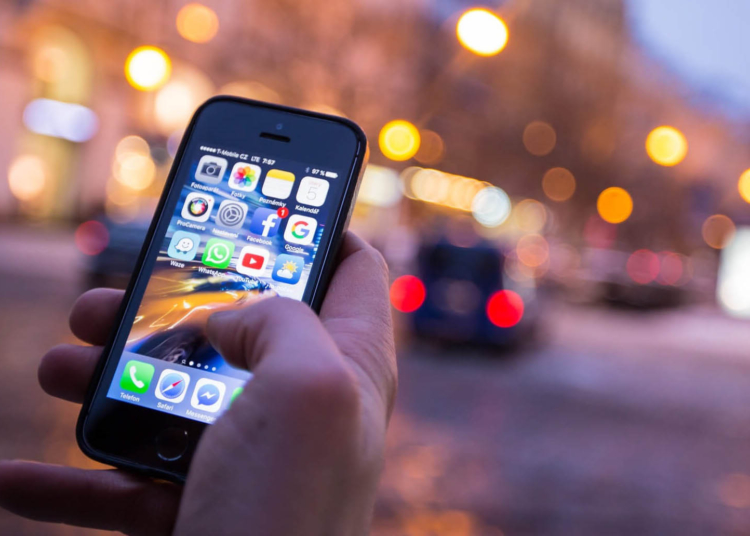 Com 4 milhões de domicílios conectados, 9 em cada 10 casas do Paraná acessa a internet
Foto: SEJU