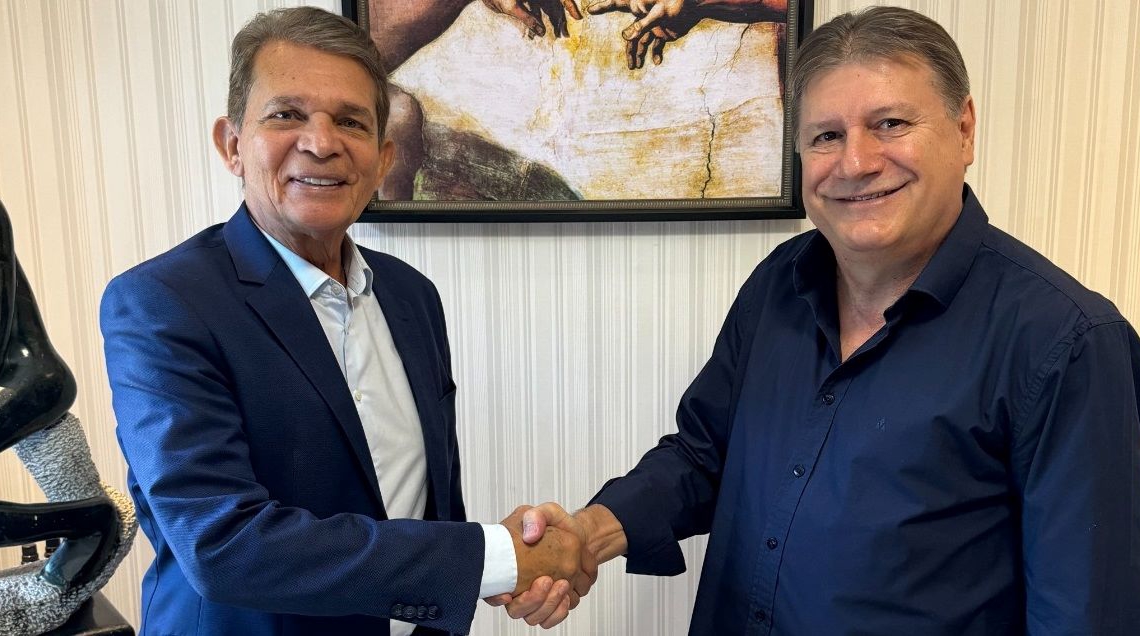 Silva e Luna e Teodoro. Foto: divulgação