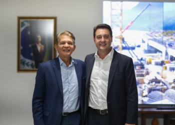 Prefeito Silva e Luna se reúne com Governador Ratinho Junior em Curitiba para discutir projetos estruturantes. Foto: PMFI