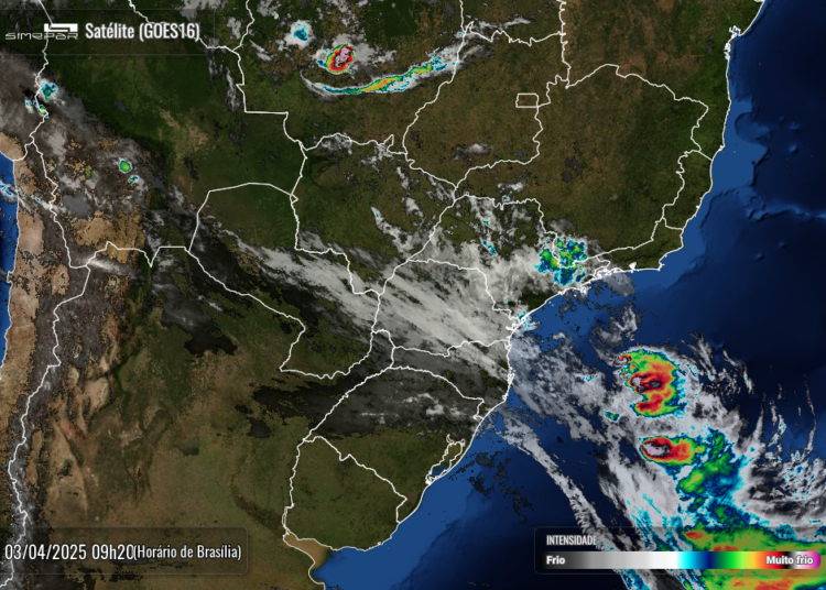 Nebulosidade sobre o Paraná na manhã desta quinta-feira, conforme mostra foto divulgada pelo Simepar