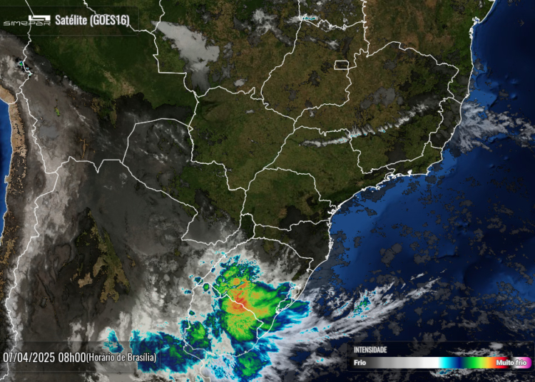 Imagem de satélite divulgada nesta manhã de segunda-feira pelo Simepar.