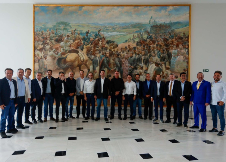 Governador Ratinho Junior recebe ex-presidente Jair Bolsonaro no Palácio Iguaçu
Foto: Gabriel Rosa/AEN