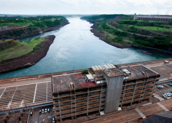 O edifício, inaugurado em 1996, será totalmente reformado. Foto: IB/Paraguai