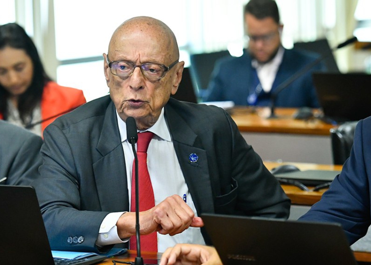 Esperidião Amin apresentou proposta de fiscalização e controle, aprovada pela CTFC nesta terça-feira
Geraldo Magela/Agência Senado