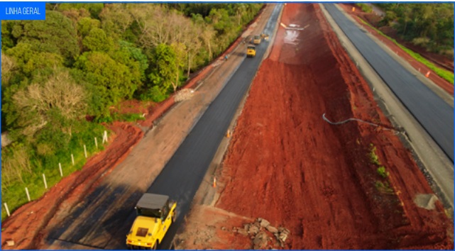 Na pavimentação, os
esforços concentraram-
-se na execução das
camadas de sub-base
e base, fundamentais
para a durabilidade
e qualidade do pavimento. Fotos: DER-PR