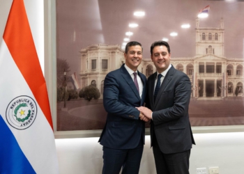 Ratinho Junior se reúne com presidente do Paraguai para falar sobre Ponte da Integração e comércio
Foto: Governo do Paraguai