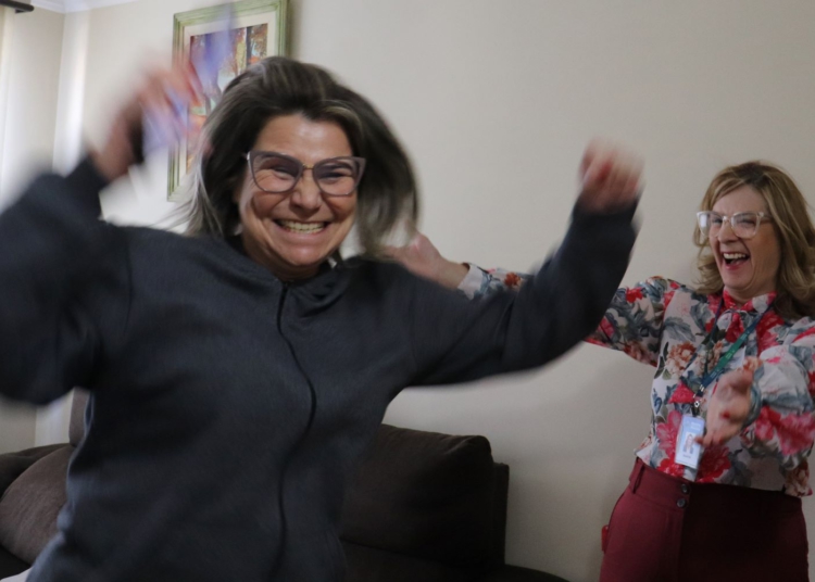 Pura alegria com o prêmio do Nota Paraná. Foto: Matheus Comunello/SEFA