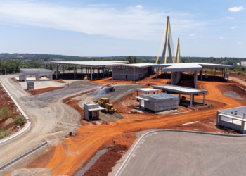 Aduana Brasil-Paraguai. localizada na cabeceira da Ponte da Integração. Foto: DER-PR divulgação