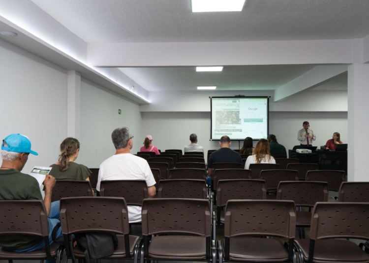 Foto do leilão realizado hoje: Sara Cheida/Itaipu Binacional
