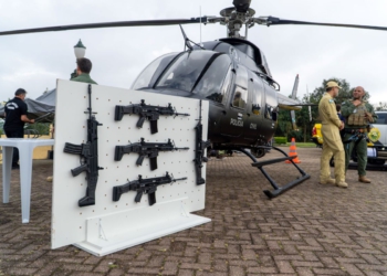 Entrega dos equipamentos. Fotos: Geraldo Bubniak/AEN