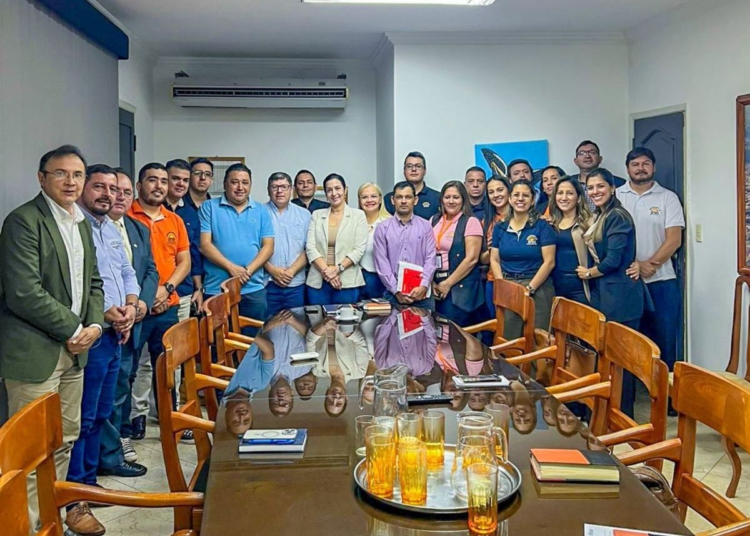 Nova equipa do prefeito Mujica. Foto: divulgação