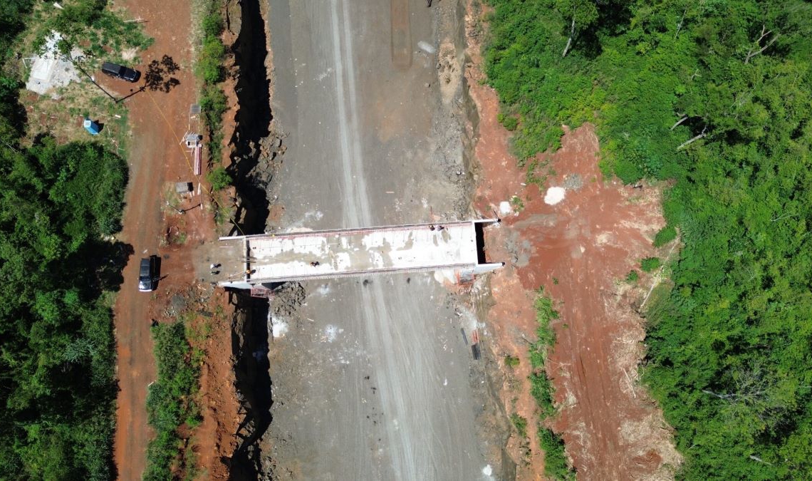 Foto da primeira passagem elevada para a fauna do Paraguai. Foto: MOPC
