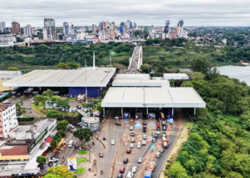 Aduana brasileira na Ponte da Amizade. Foto: TV Brasil